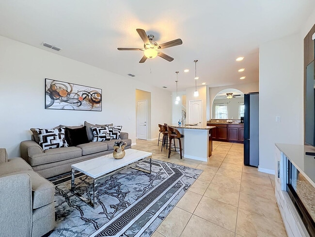 Photo - 4954 Castle St E Unit SI ID1574507P