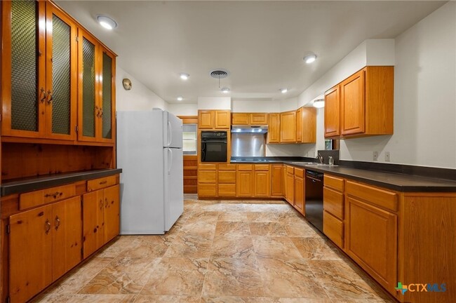 Photo - 201 Hillcrest Dr