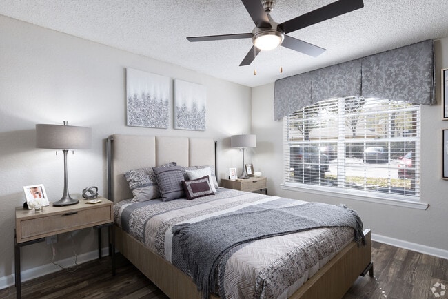 Photo - The Summit at MetroWest