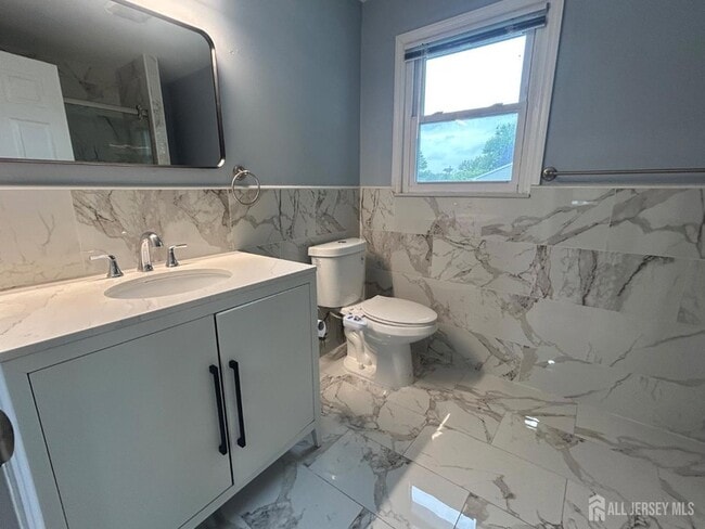 Photo - 190 Green St