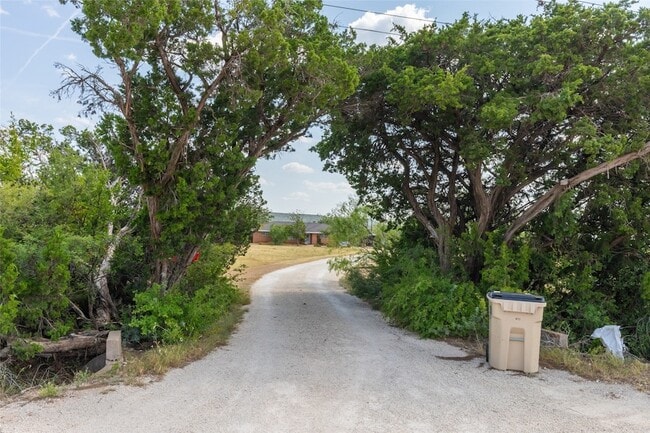 Photo - 109 Clark Rd