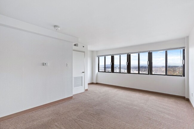 Living Area - Pennsylvania Place Apartments