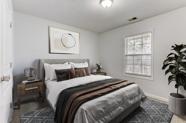 Photo - Rim Creek Apartments