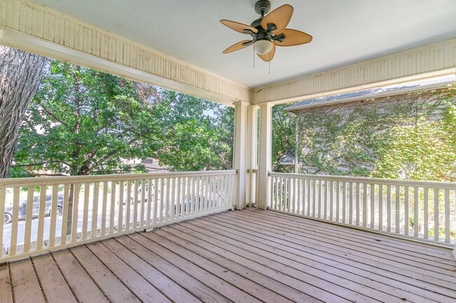 Photo - 4124 Herschel Ave