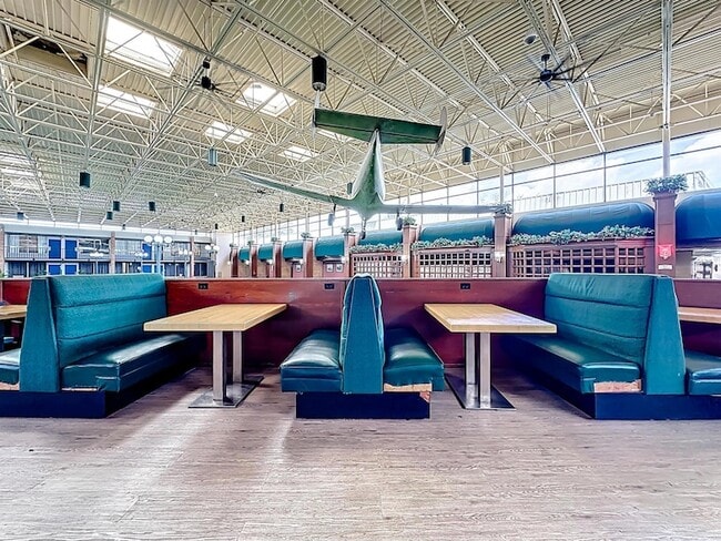 Photo - 910 Suemac Rd