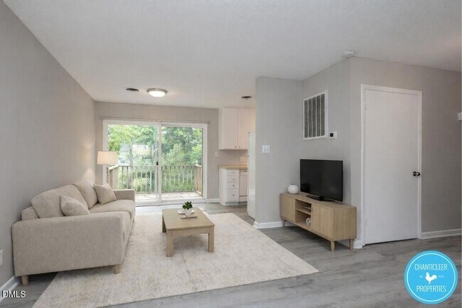 Photo - 120 Rectory St Unit 82