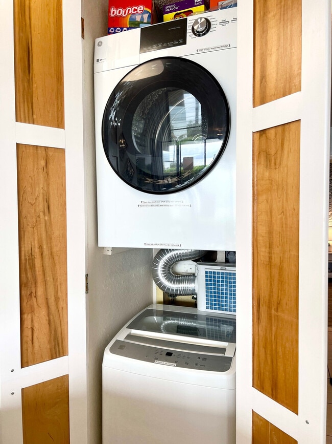 Photo - 190 Hauoli St Unit ID1036014P