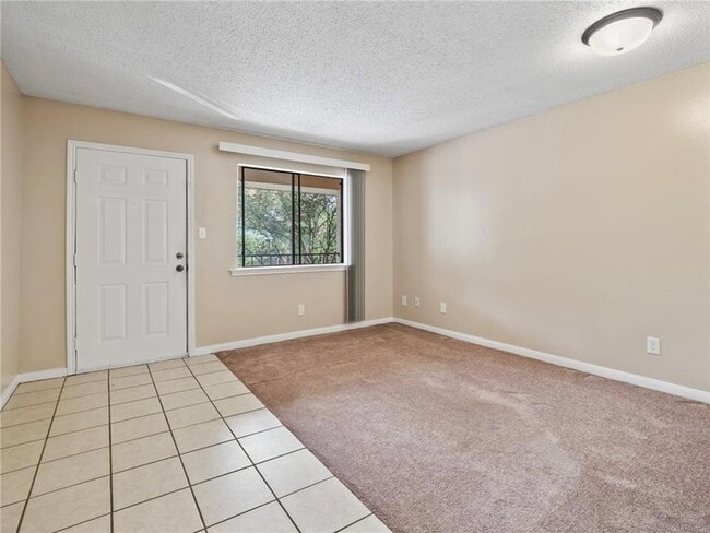 Photo - 400 Voters Rd