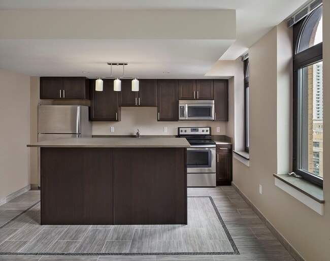 Photo - Detroit Savings Bank