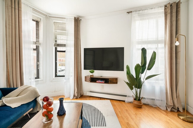 Photo - 679 Greenwich St Unit ID1021917P