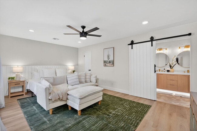 Photo - 5121 E Windrose Dr Unit SI ID1608832P