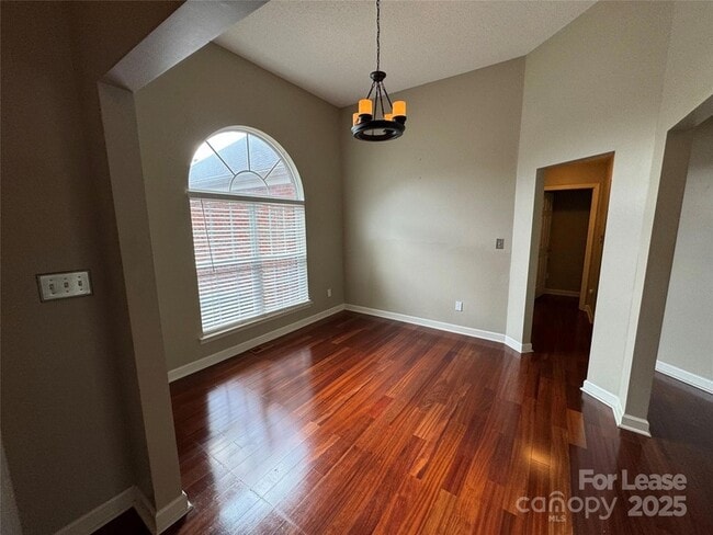 Photo - 3802 Cassidy Dr