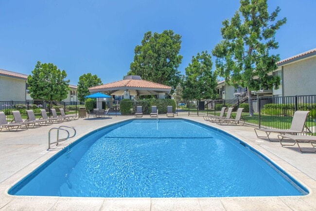 Building Photo - Arbor Court Apartment Homes