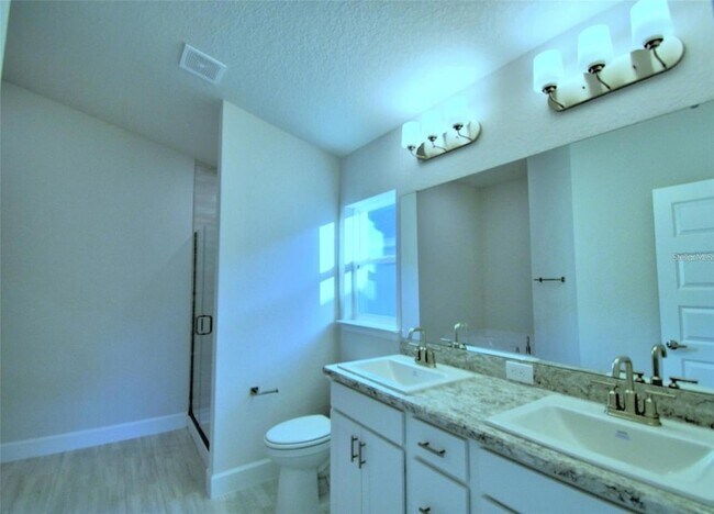 Photo - 2358 Friendly Confines Rd