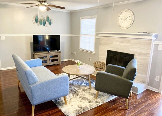 Building Photo - 157 Gregory Trail Unit ID1254414P