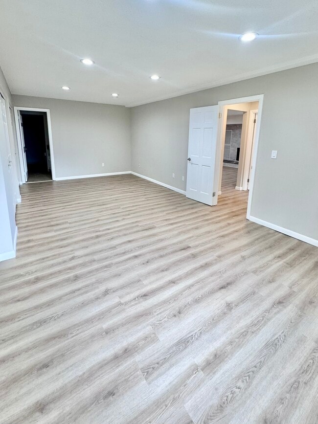 Master Bedroom - 25 Stanley St