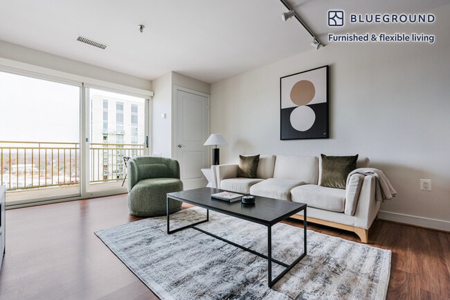 Building Photo - 4001 9th St N Unit FL20-ID1195