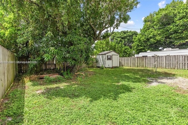 Photo - 2118 Cleveland St