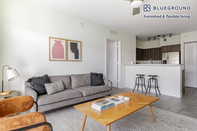 Photo - 1000 NW 7th St Unit FL7-ID152