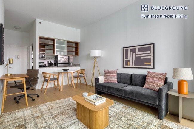 Photo - 535 W 23rd St Unit FL3-ID1279