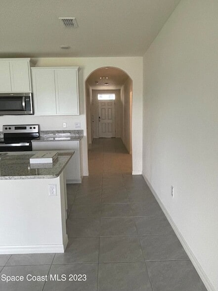 Photo - 2194 Farmhouse Rd SE