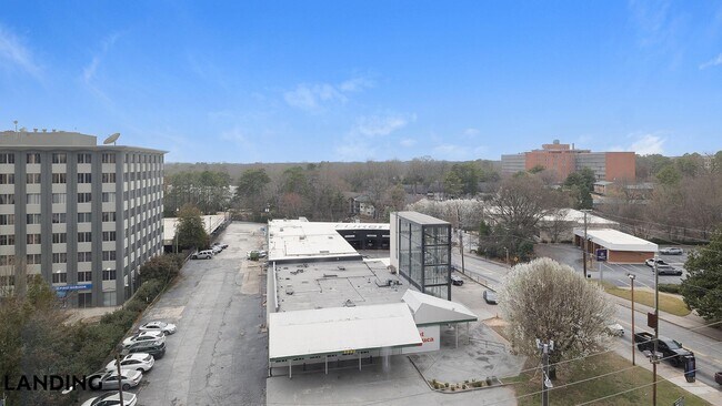 Photo - 3005 Peachtree Rd NW Unit 706