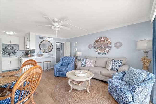 Building Photo - 8743 Thomas Dr Unit FL5-ID1355029P