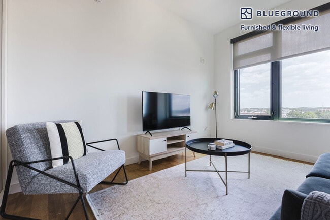 Photo - 1212 4th St SE Unit FL9-ID913