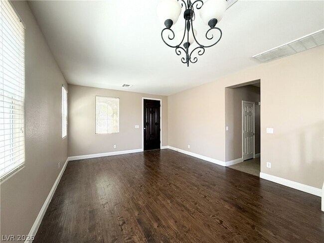 Photo - 548 Ivy Spring St
