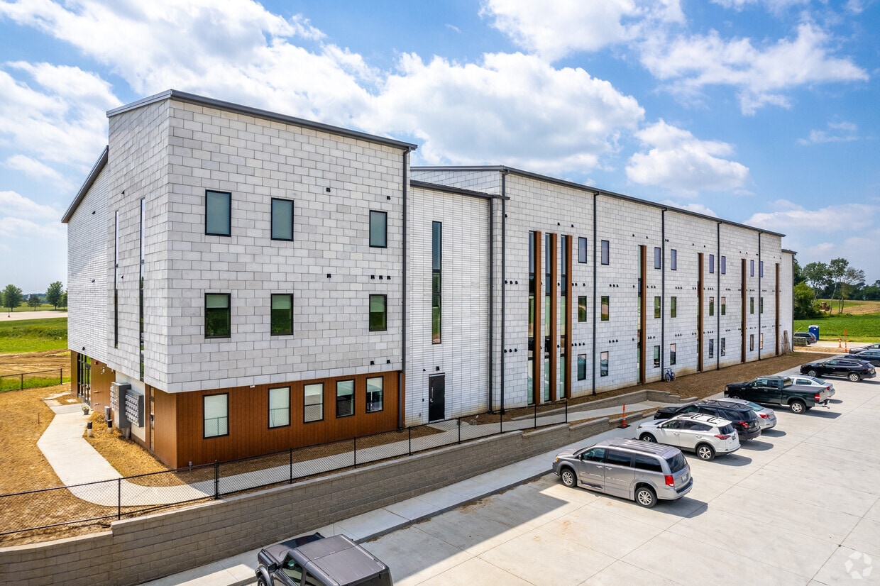 Floor Plan - Floor Plan F