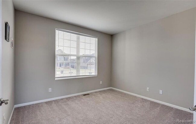 Photo - 2274 Findley Cir