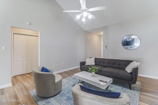 Photo - 16060 S April Dr