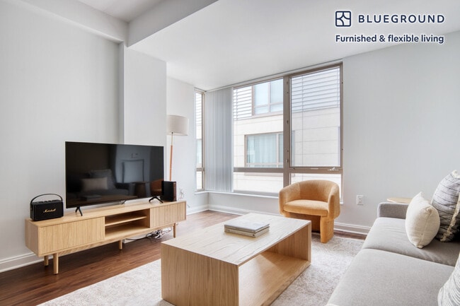 Photo - 285 Third St Unit FL6-ID838