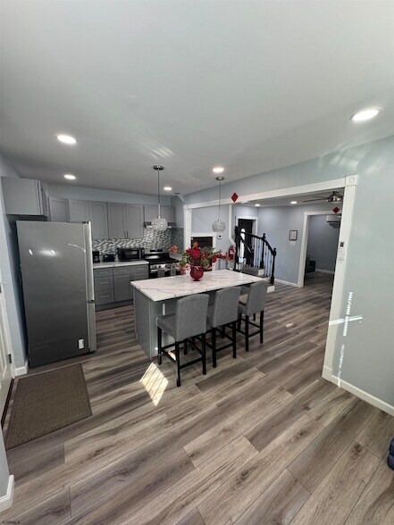 Photo - 400 N Massachusetts Ave