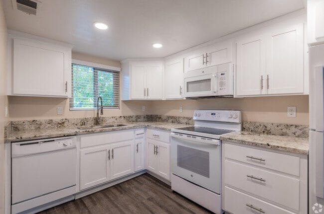 Loft - Marconi Gardens East