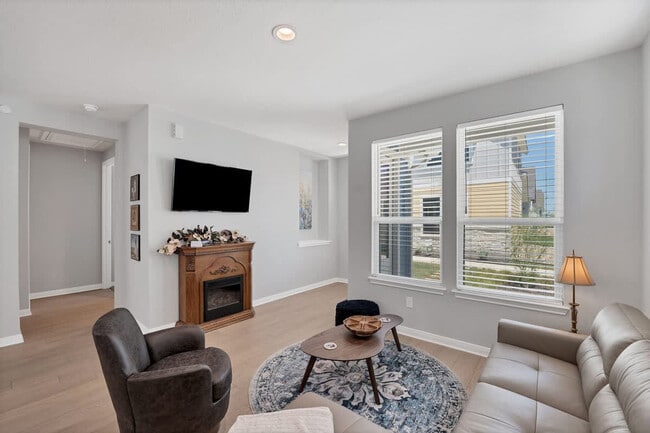 Photo - 2147 Hofstaat Unit ID1351223P