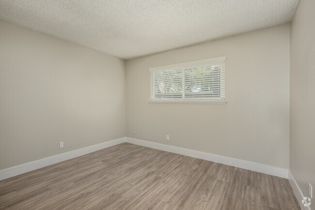 3BR, 2BA - 1,074SF - Second Bedroom - Terra Vida