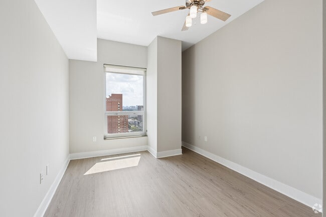 A3R 1BR, 1BA - 737SF - Bedroom - M5250
