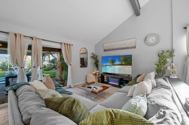 Photo - 9737 Benavente Pl Unit ID1283141P