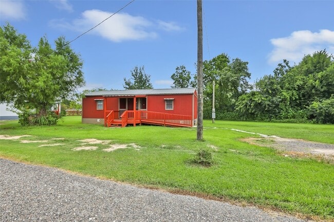 Building Photo - 221 County Rd 4803