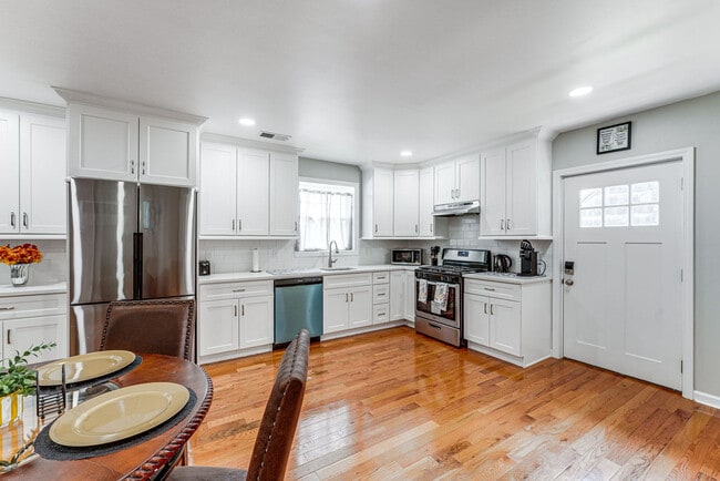 Photo - 51 Indian Ave Unit SI ID1546115P