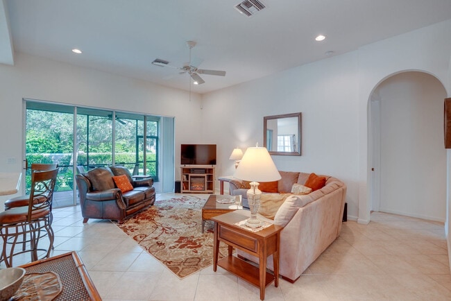 Photo - 5557 Whispering Willow Way Unit SI ID1545993P