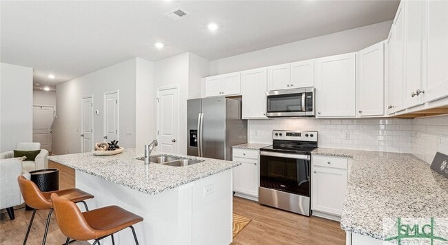 Photo - 101 Petworth Pl