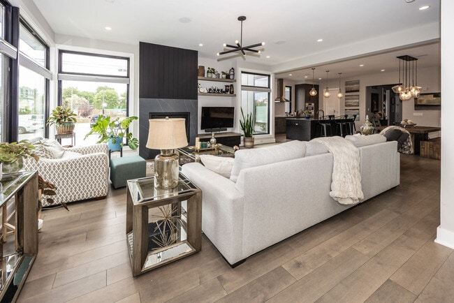 Photo - 1123 Olive St Unit ID1303765P