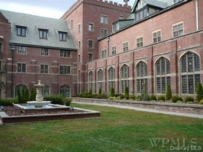 Building Photo - 207 Chateau Rive Unit 207