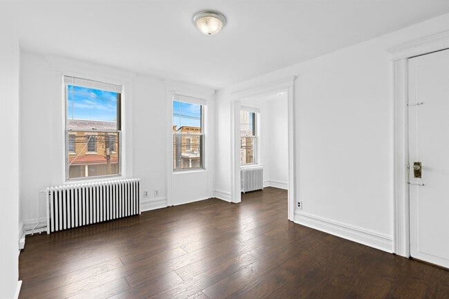 Photo - 117 57th St Unit 2