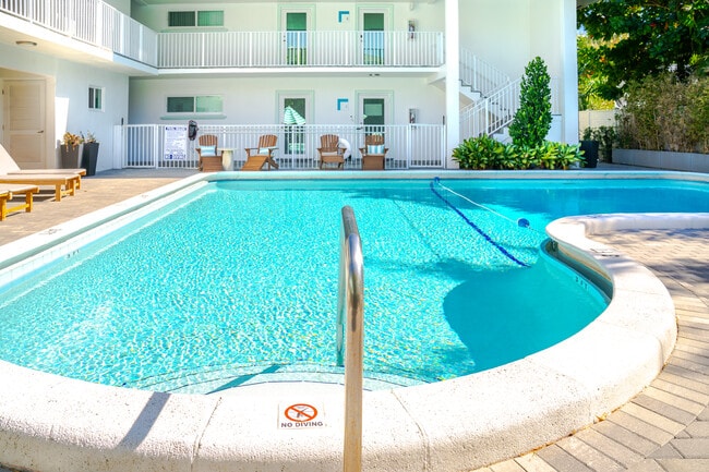 Photo - Ocean Villa Apartments