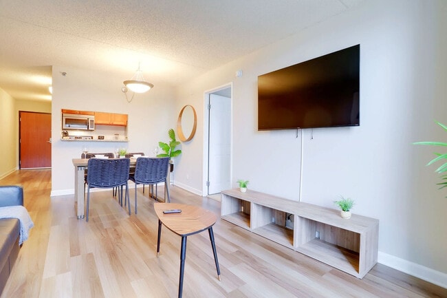 Building Photo - 401 12th St S Unit FL4-ID1038992P