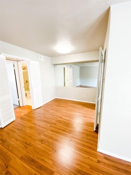 Photo - 12888 Montfort Dr Unit 242