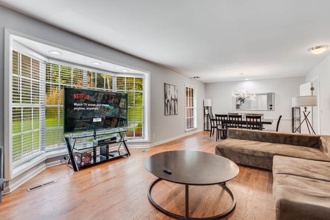 Photo - 2500 Rockbridge Rd NW Unit SI ID1569851P